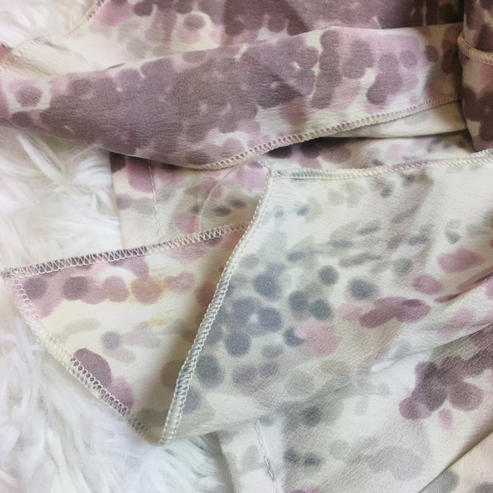 ⭐️LC Lauren Conrad  top - Picture 7 of 7